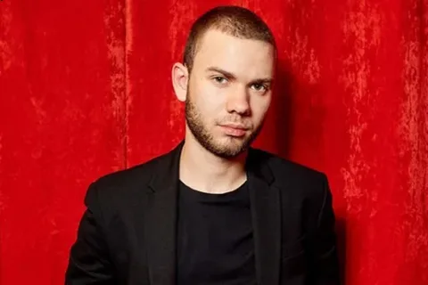 Виктор (LAUD)