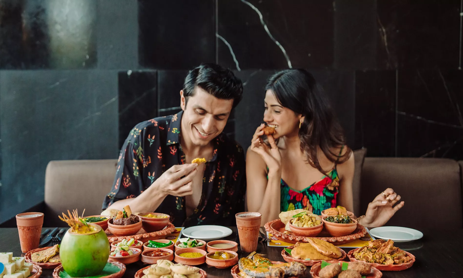 В цій країні можна їсти лише однією рукою: правило, яке варто знати всім туристам