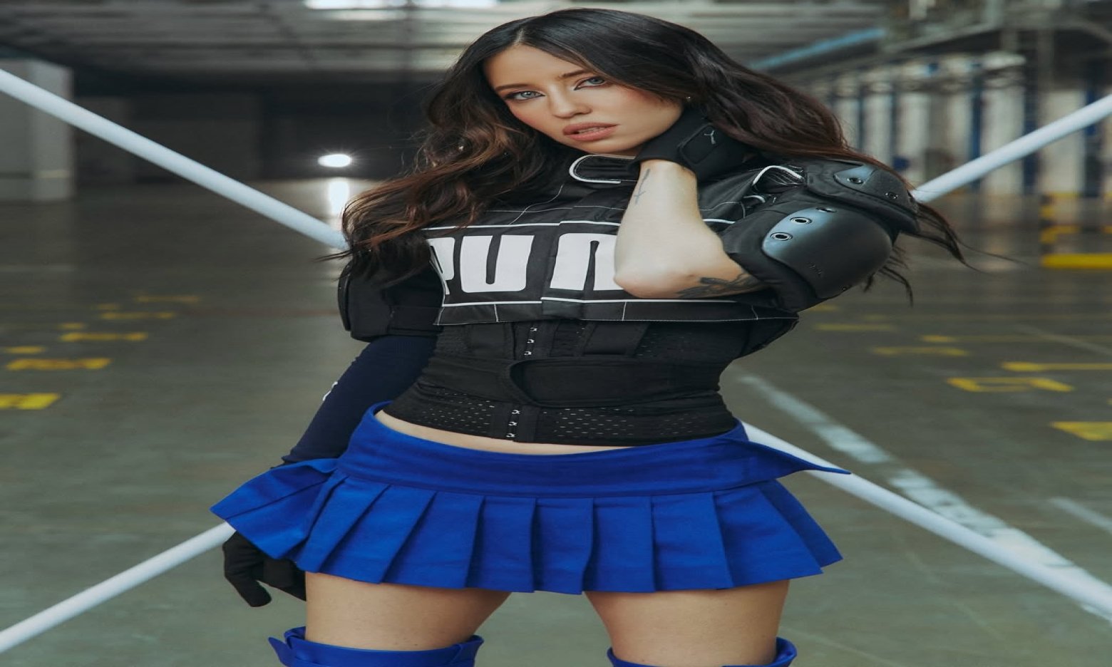 Смілива Надя Дорофєєва знялася напівоголеною в мереживній білизні, чим вразила Мережу (ФОТО)