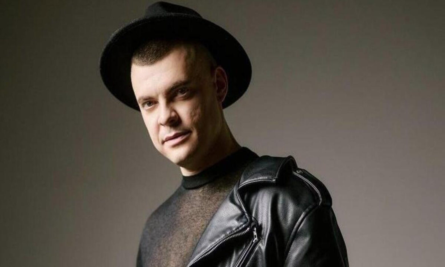 Віталій Лобач зупинив концерт через жорстоку бійку біля сцени: одна з жінок втратила зуб (ВІДЕО)