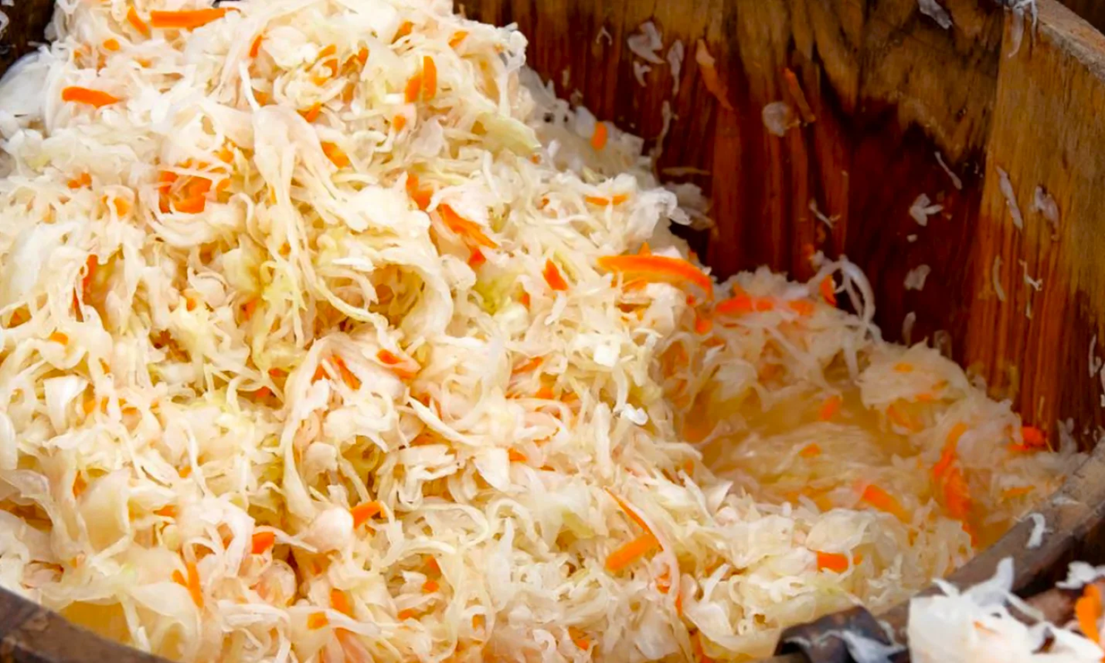 “Сопливу” капусту можна врятувати: що зробити, якщо продукт став слизьким