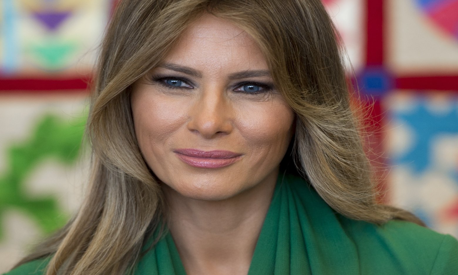 Ґрінч за 2 хвилини: Меланію Трамп критикують за байдужість до Різдва (ФОТО, ВІДЕО)