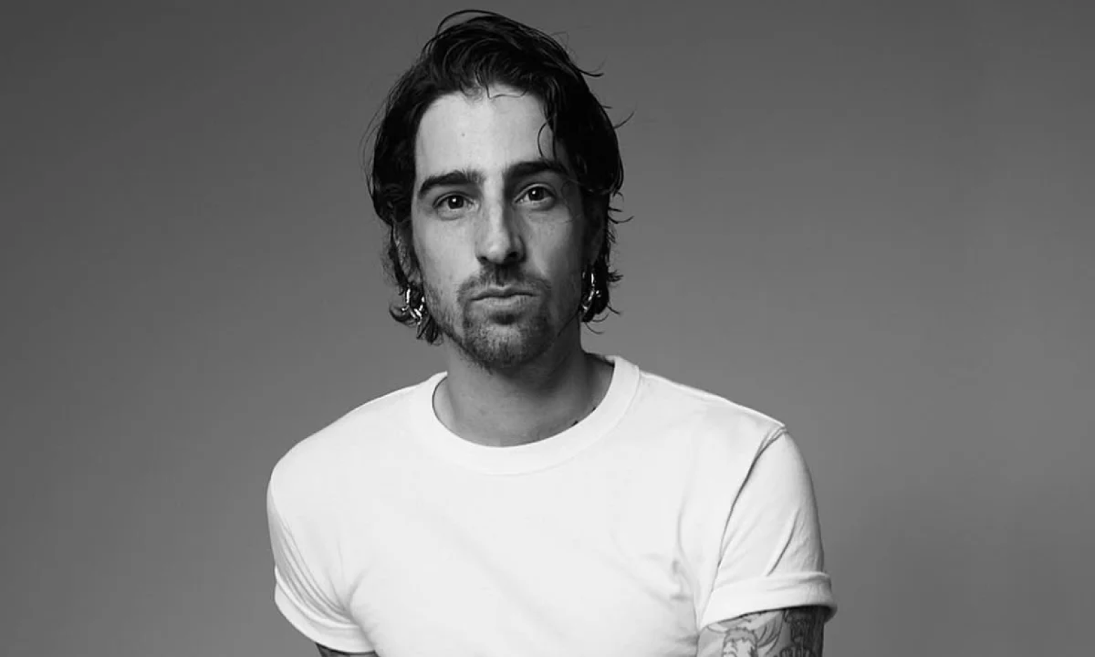 Дорофєєва кусає лікті! Дантес показав своє ідеальне тіло: гарячі фото артиста