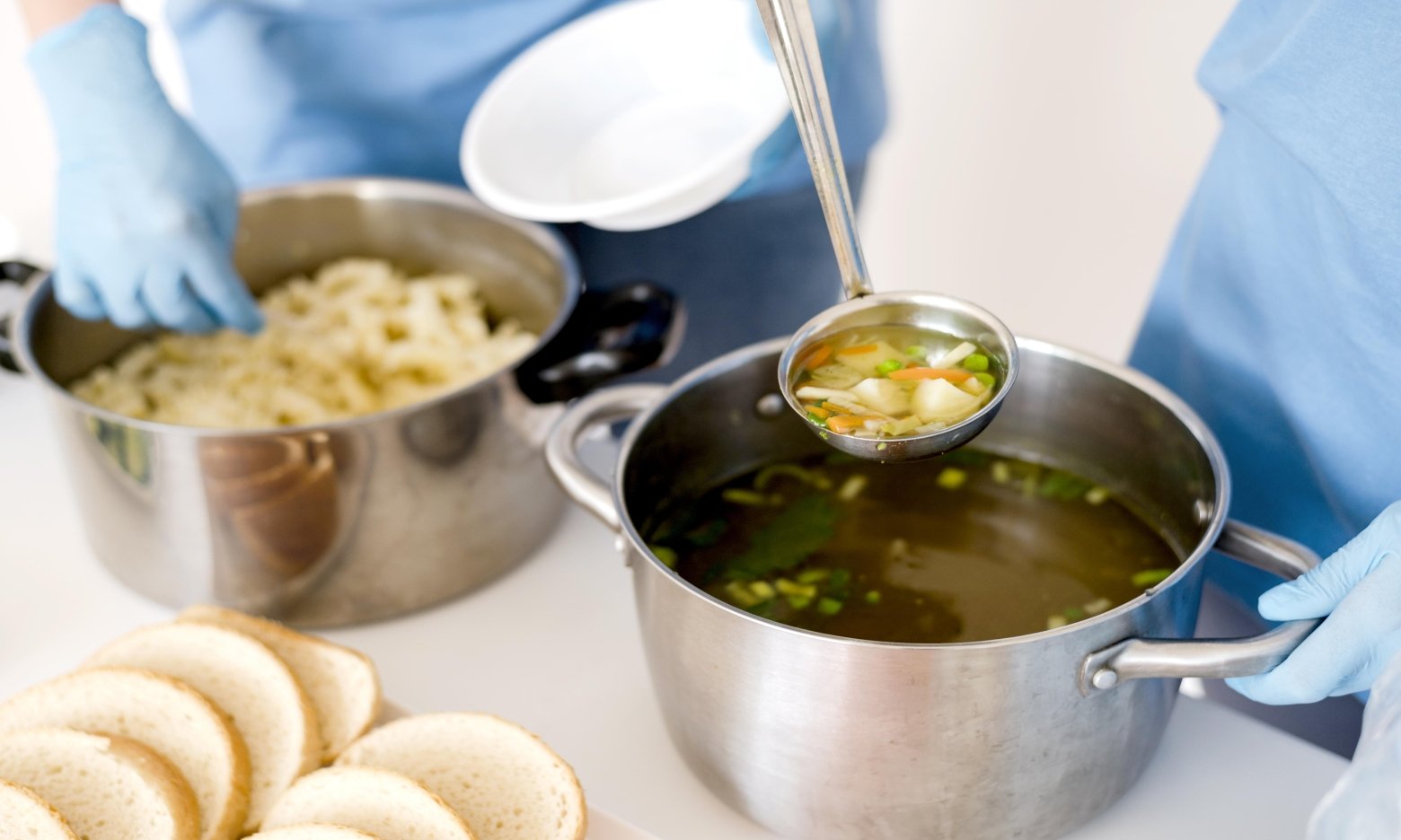 Ці помилки вважають правилами: як насправді варити бульйон