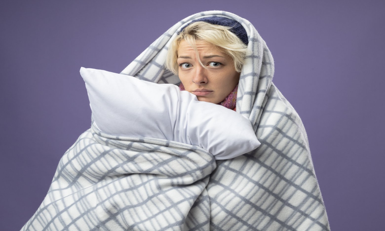 Як правильно застеляти постіль взимку: з цим способом буде тепліше