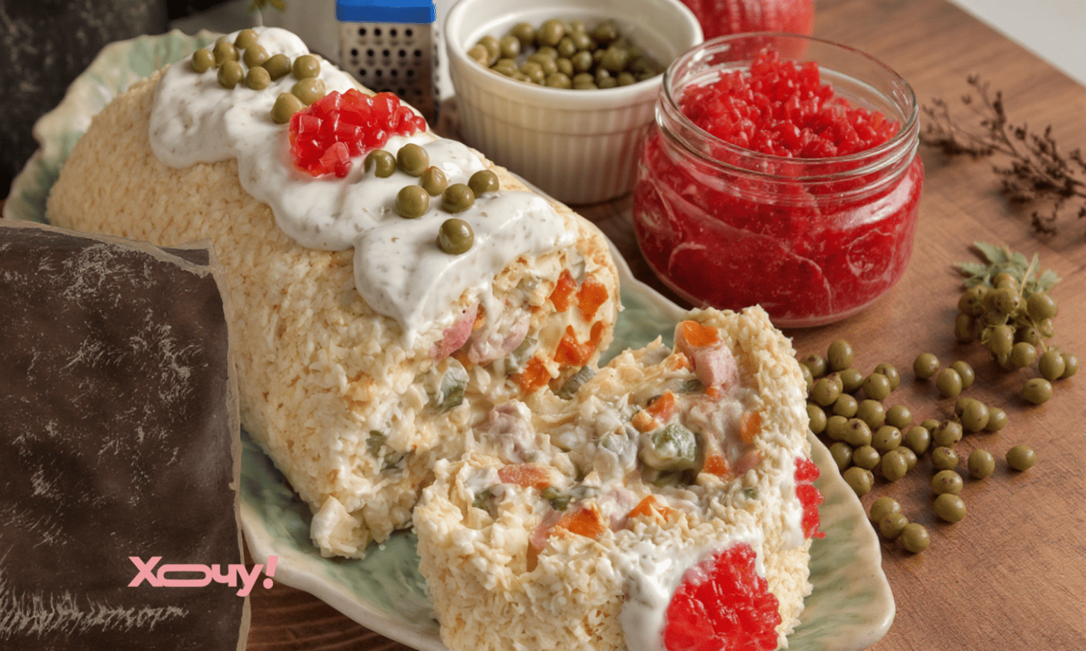 Рулет “Олів’є”: як приготувати улюблений салат в незвичному форматі (ВІДЕО)