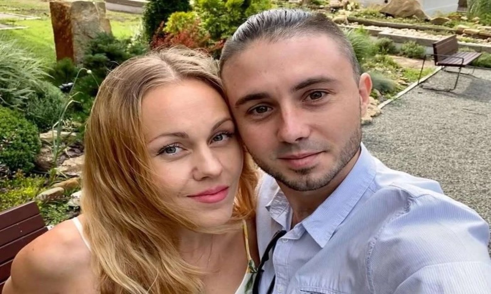 Блогер-пліткар Беспалов розкрив справжню причину розлучення Олени й Тараса Тополь (ВІДЕО)