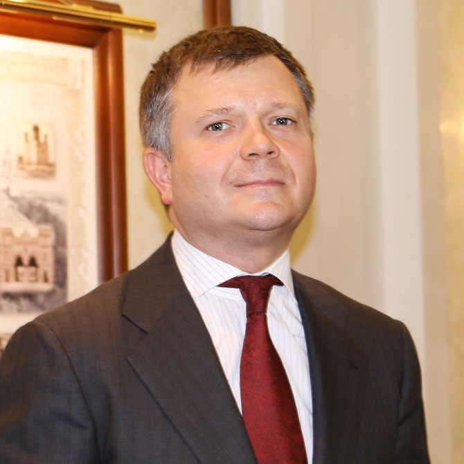 Андрій Єрмак Особисте Життя: Детальний Огляд Біографії та Кар'єри