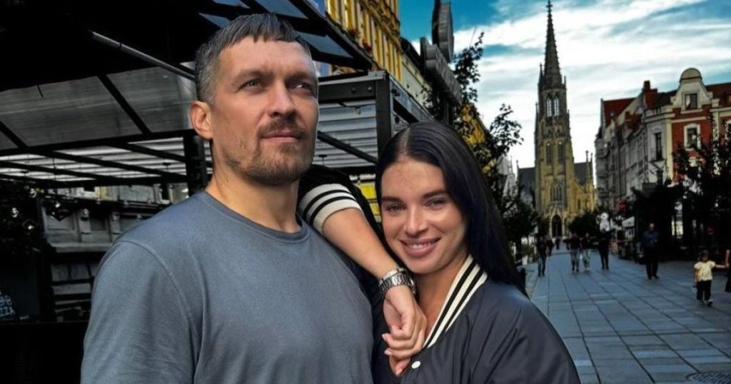 Жена Усика: подробности биографии, личной жизни и роли рядом с чемпионом