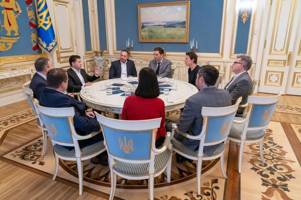 Володимир Зеленський Зріст Вага: факти про фізичні параметри і біографію