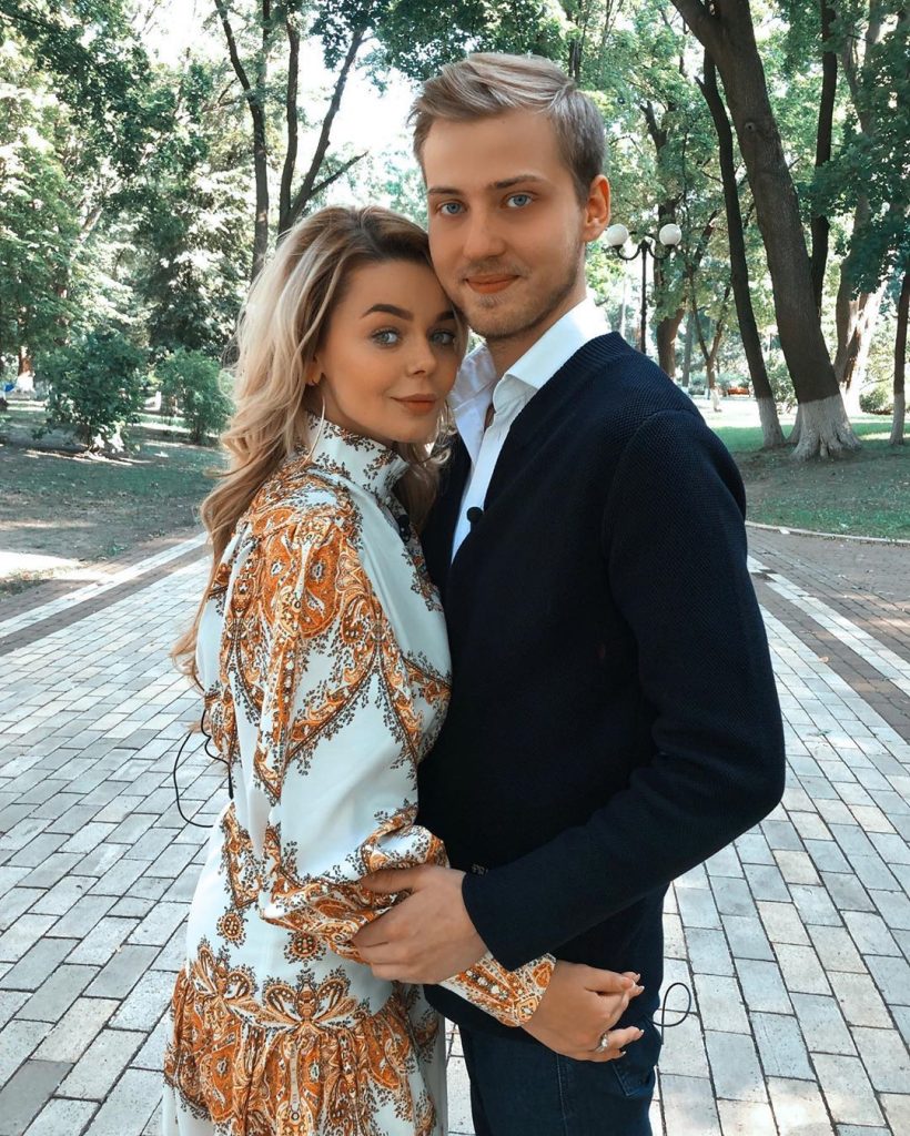 Аліна Гросу Перший Чоловік: біографія, кар'єра та особисте життя