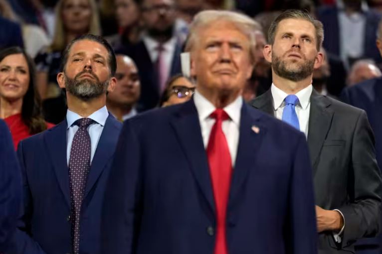 Син Трамп: биография, карьера и личная жизнь