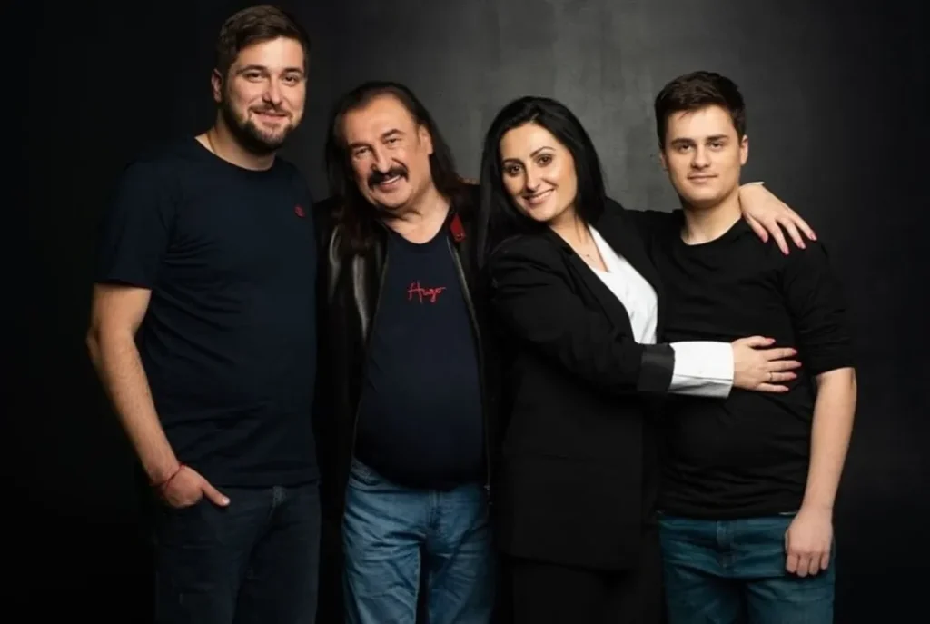 Степан Гіга Перша Дружина: подробности личной жизни и биография